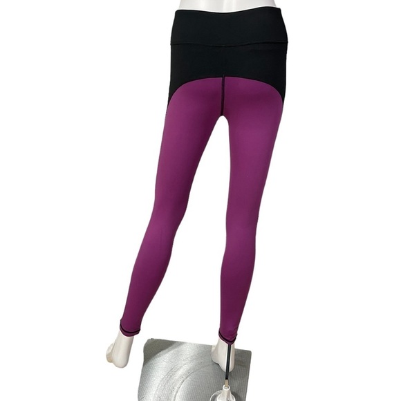 Purple Black Mesh Yoga Run Gym Leggings
New - Picture 4 of 7